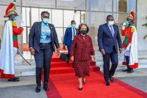 رئيسة الجمهورية تصل إلى ساحل العاج