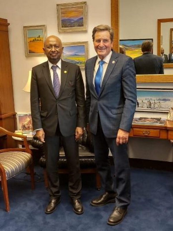 عضو الكونجرس جون جاراميندي يتعهد بدعم القضايا الإثيوبية في الكونجرس