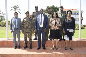 وزير الدفاع: أوغندا لن تفتح الأبواب أمام العناصر المناهضة للسلام في إثيوبيا