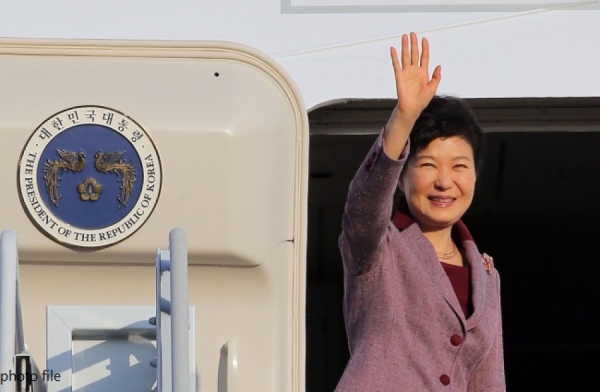 رئيسة كوريا الجنوبية تختتم زيارة إثيوبيا وتغادر متوجهة إلى أوغندا