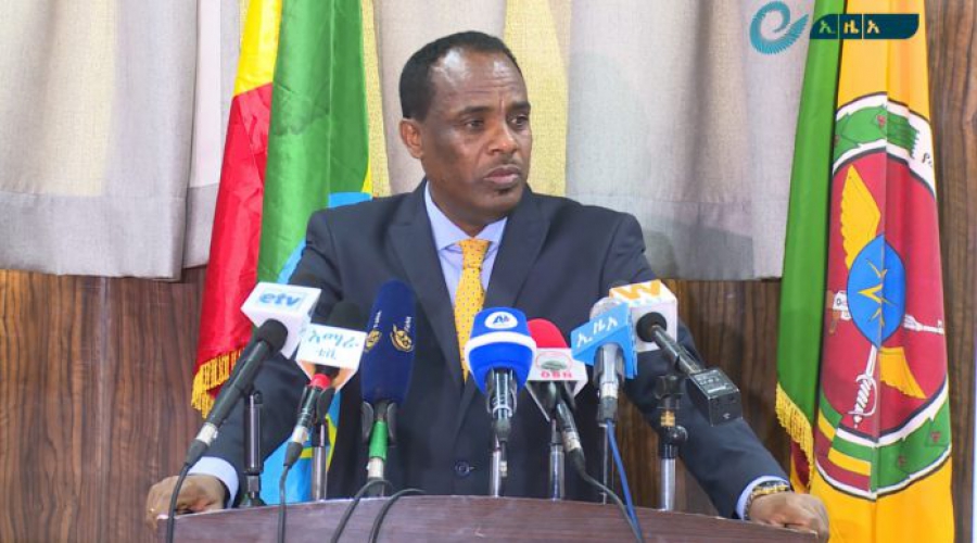وزير الدفاع يطلع الملحقين العسكريين المقيمين في إثيوبيا على الوضع الحالي في البلاد