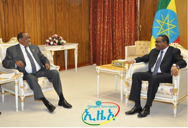 رئيس الوزراء يجتمع مع رئيس أرض الصومال