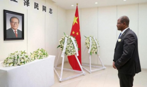 رئيس مجلس النواب يعرب عن تعازيه في وفاة الرئيس الصيني السابق