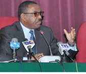 رئيس الوزراء: الدبلوماسيون بحاجة إلى تنوير المجتمع الدولى عن الواقع في إثيوبيا