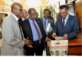 وزير الخارجية الإثيوبي ورئيس بونتلاند تشاورا حول القضايا ذات الاهتمام المشترك
