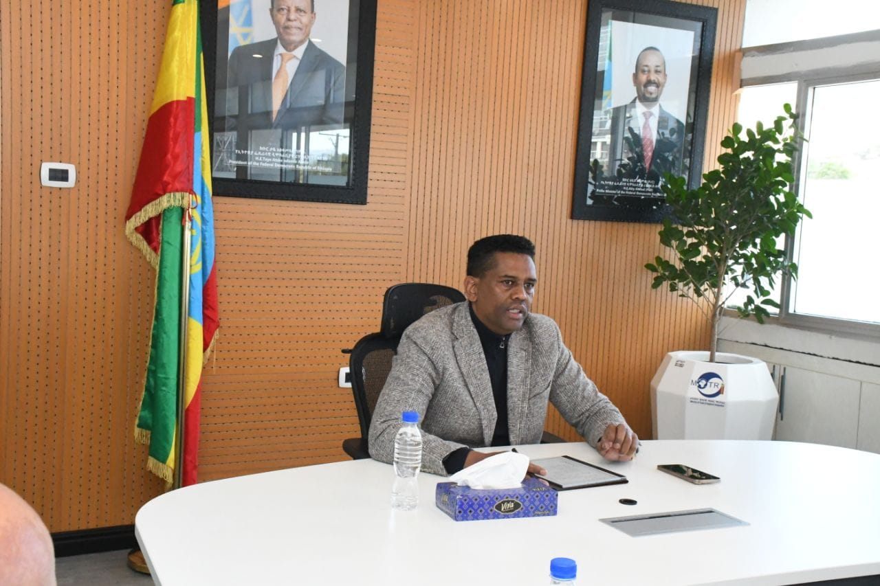 የሲሚንቶ አምራቾች 20 ሚሊዮን ቶን ዓመታዊ ፍላጎትን ለማሟላት በትኩረት መሥራት አለባቸው - ካሳሁን ጎፌ (ዶ/ር ...