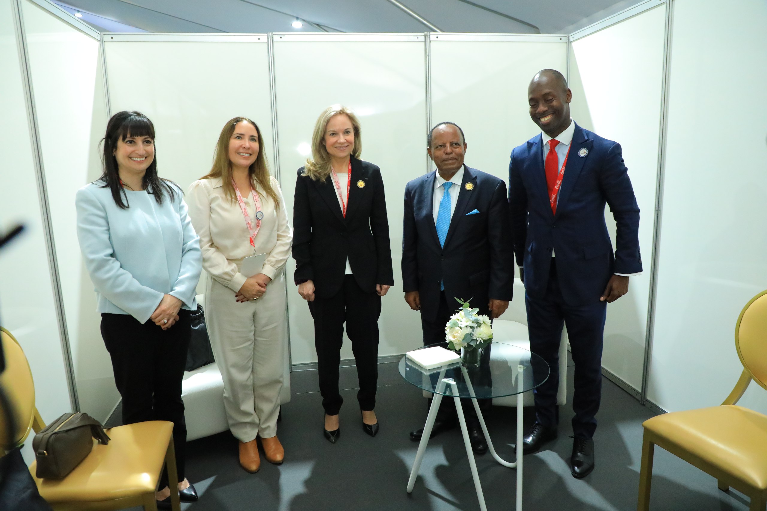 President Taye Holds Talks with Luisa Ortega, Coca Cola Africa President