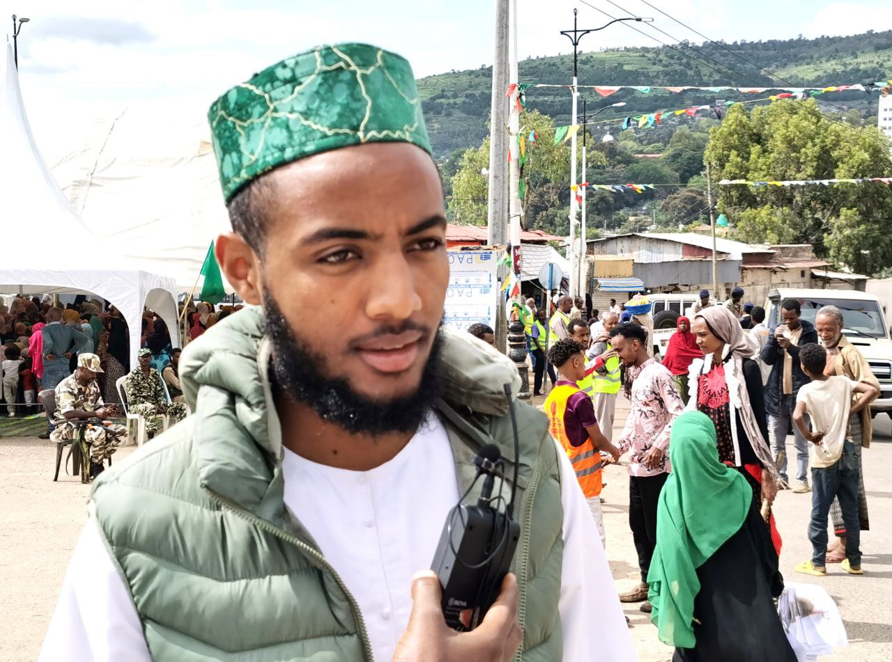 የመውሊድ በዓልን አብሮነትና መረዳዳትን በሚያጠናክሩ ተግባራት እያከበርን ነው - የሐረር ወጣቶች - ኢዜአ አማርኛ ...