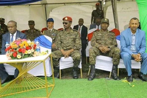 Field Marshal Birhanu Julaa oo dhagax dhigay dhismaha Warshada ...