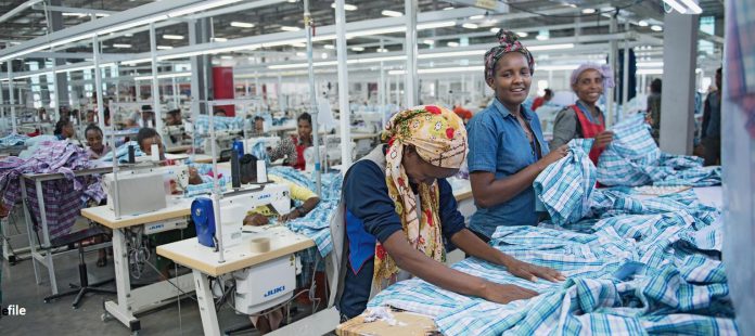 ethiopia-textile-industry-jobs-hawassa-working-conditions-giz-boom-production