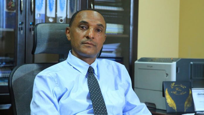 Dr-Adugna