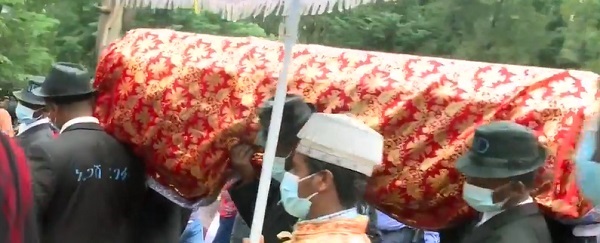 ላቤ