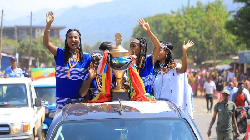 Sasha Savelyevaning samimiy fotosuratlari