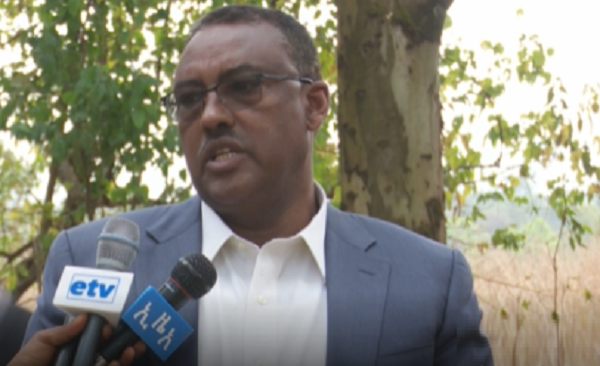ደመመ